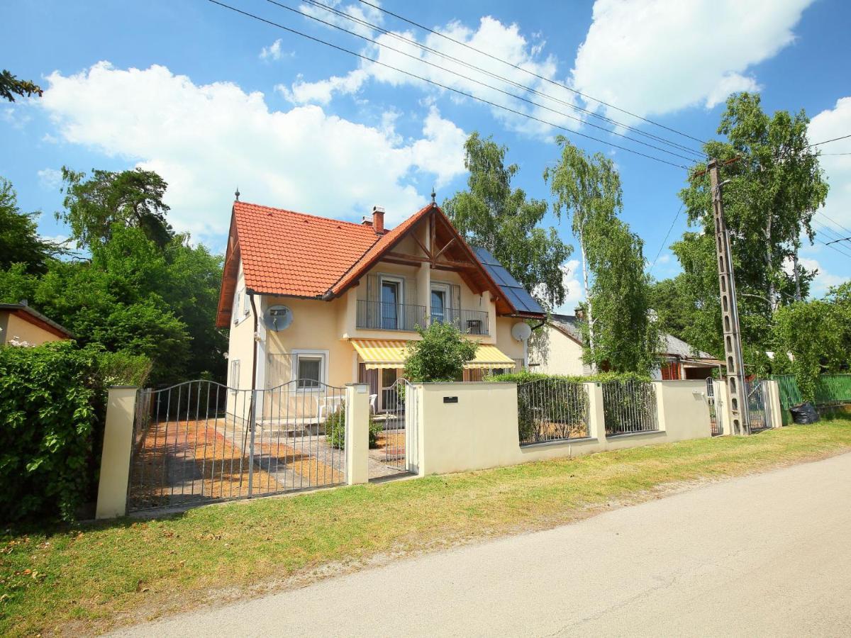 Holiday Home Freesia By Interhome Fonyód Kültér fotó